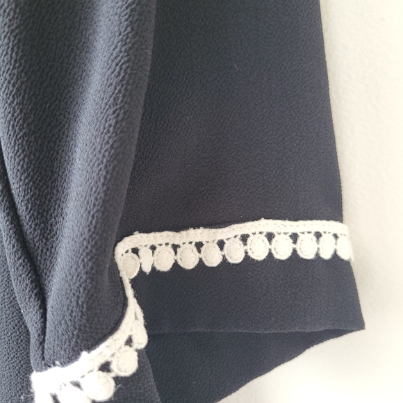 Karl Lagerfeld Black Blouse with White Crochet Accents Sz Large - Picture 2 of 7